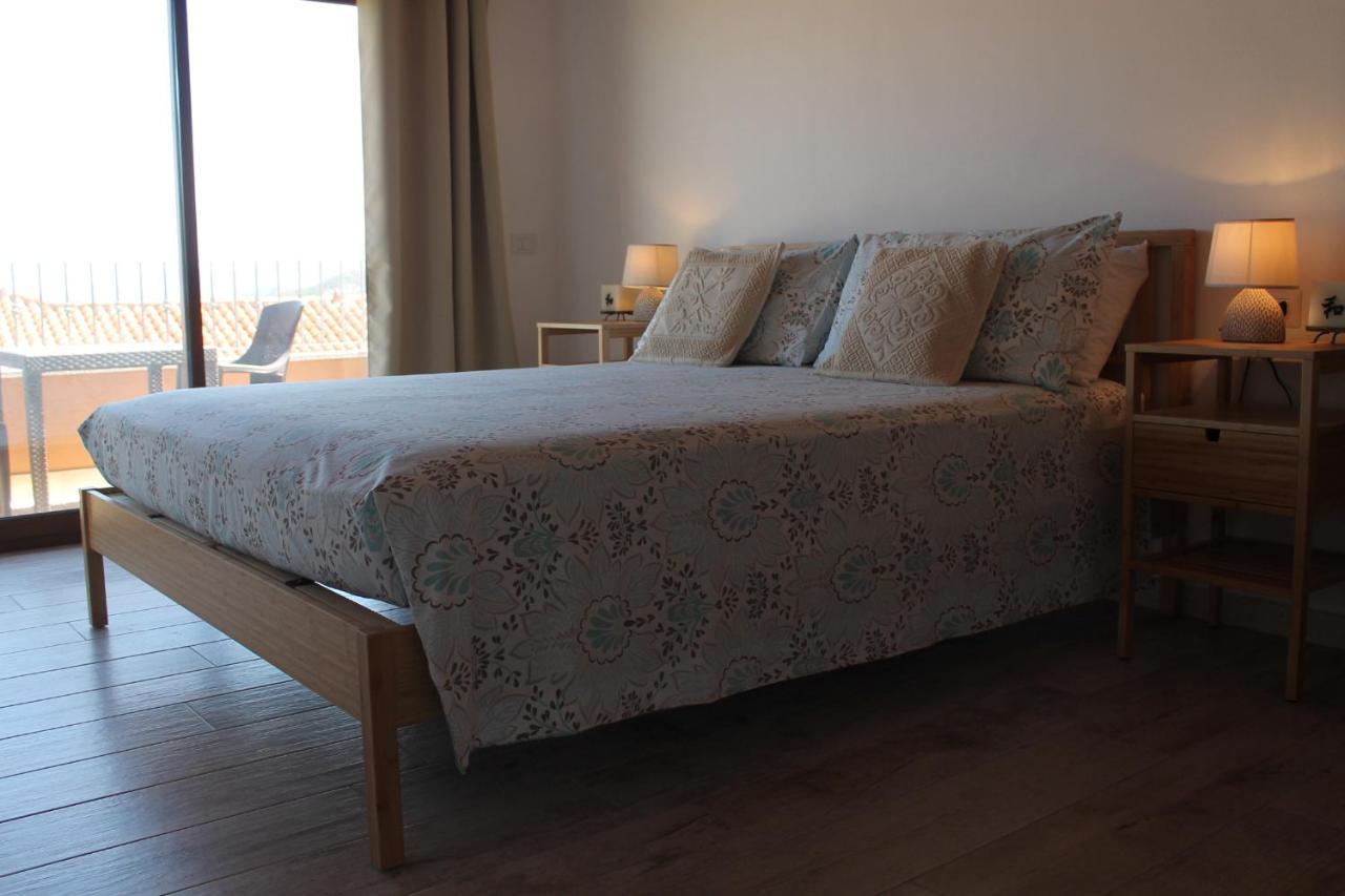 B&B U Punenti Ла Мадалена Екстериор снимка