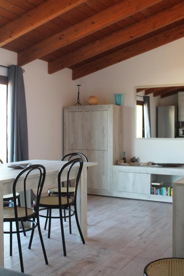 B&B U Punenti Ла Мадалена Екстериор снимка